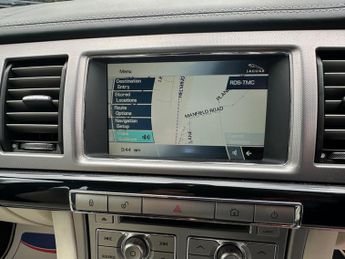 Jaguar XF 3.0d S V6 Portfolio Auto Euro 5 4dr