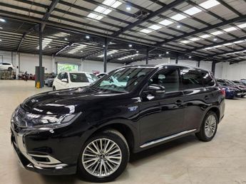 Mitsubishi Outlander 2.4h TwinMotor 13.8kWh 4h CVT 4WD Euro 6 (s/s) 5dr