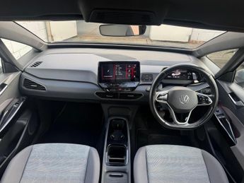 Volkswagen ID.3 Pro Performance 58kWh Life Auto 5dr
