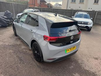 Volkswagen ID.3 Pro Performance 58kWh Life Auto 5dr