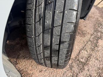 Volkswagen ID.3 Pro Performance 58kWh Life Auto 5dr