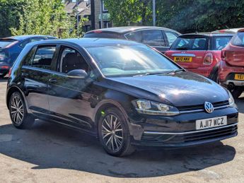 Volkswagen Golf TDi 2.0 TDI BlueMotion Tech SE Nav DSG Euro 6 (s/s) 5dr