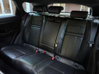 Land Rover Range Rover Evoque 1.5 P300e 12.2kWh R-Dynamic S Auto 4WD Euro 6 (s/s) 5dr