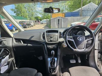 Vauxhall Zafira Tourer 2.0 CDTi SRi Auto Euro 5 5dr