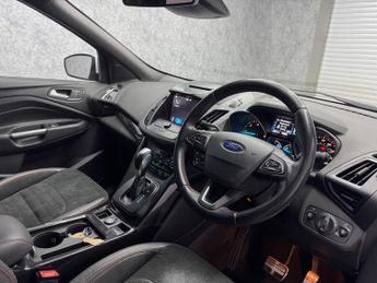 Ford Kuga 2.0 TDCi ST-Line Powershift Euro 6 5dr
