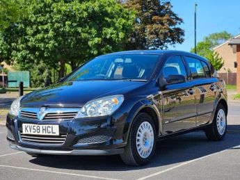 Vauxhall Astra 1.4i 16v Life 5dr