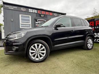 Volkswagen Tiguan 2.0 TDI BlueMotion Tech Match 4WD Euro 5 (s/s) 5dr