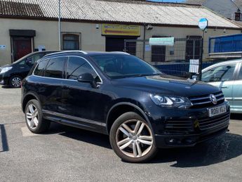 Volkswagen Touareg 4.2 TDI V8 Altitude Tiptronic 4WD Euro 5 5dr