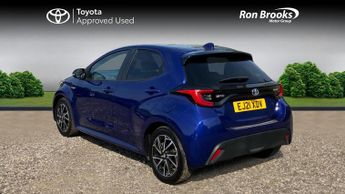 Toyota Yaris 1.5 VVT-h Design E-CVT Euro 6 (s/s) 5dr