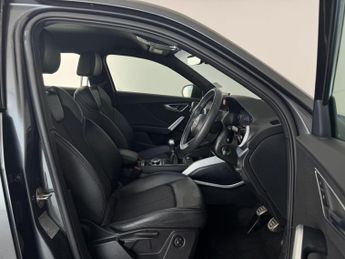 Audi Q2 1.0 TFSI 30 S line Euro 6 (s/s) 5dr