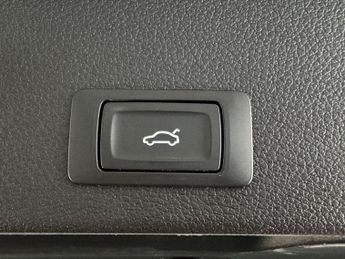 Audi Q2 1.0 TFSI 30 S line Euro 6 (s/s) 5dr
