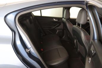 Ford Focus 1.0T EcoBoost MHEV ST-Line X Edition Euro 6 (s/s) 5dr