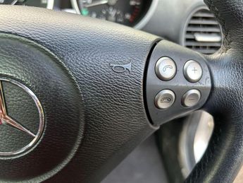 Mercedes-Benz SLK 3.5 SLK350 7G-Tronic 2dr