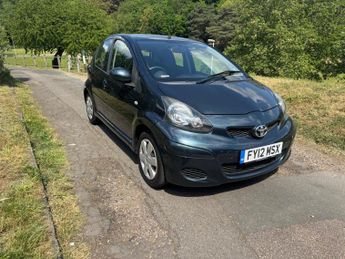 Toyota AYGO 1.0 VVT-i Ice Euro 5 5dr