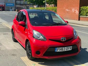 Toyota AYGO 1.0 VVT-i Move Euro 5 5dr