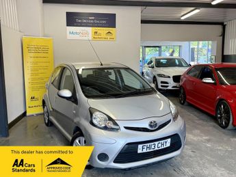 Toyota AYGO 1.0 VVT-i Ice Euro 5 5dr