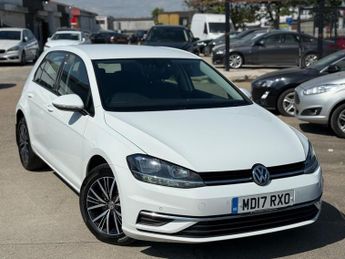 Volkswagen Golf TDi 1.6 TDI SE Nav DSG Euro 6 (s/s) 5dr