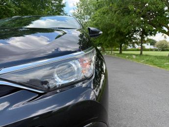 Toyota Auris 1.8 VVT-h Business Edition Touring Sports CVT Euro 6 (s/s) 5dr (