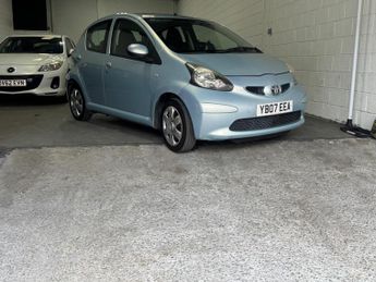 Toyota AYGO 1.0 VVT-i + MultiMode Euro 4 5dr