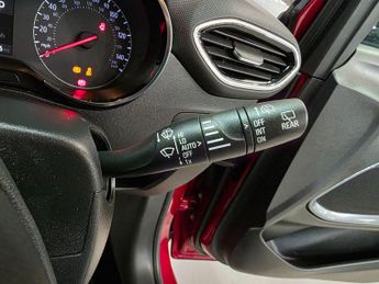 Vauxhall Crossland 1.5 Turbo D Ultimate Auto Euro 6 (s/s) 5dr