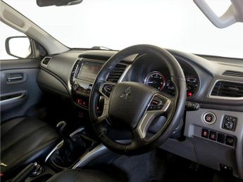 Mitsubishi L200 2.4 DI-D DC Warrior 4WD Euro 6 4dr
