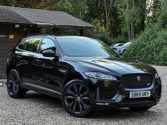 Jaguar F-PACE 3.0 D300 V6 300 Sport Auto AWD Euro 6 (s/s) 5dr