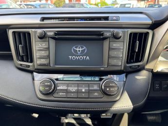 Toyota RAV4 2.0 V-Matic Invincible Multidrive S 4WD Euro 5 5dr