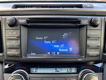 Toyota RAV4 2.0 V-Matic Invincible Multidrive S 4WD Euro 5 5dr