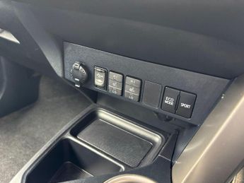 Toyota RAV4 2.0 V-Matic Invincible Multidrive S 4WD Euro 5 5dr