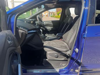 Ford Kuga 2.0 TDCi ST-Line X Powershift AWD Euro 6 (s/s) 5dr