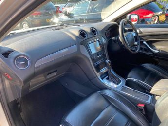 Ford Mondeo 2.0 TDCi Titanium X Business Edition Powershift Euro 5 5dr