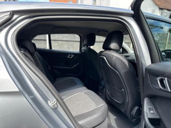 BMW 1 Series 1.5 118i Sport (LCP) DCT Euro 6 (s/s) 5dr