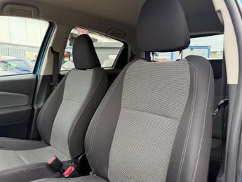 Toyota Yaris 1.5 VVT-h Icon E-CVT Euro 6 (s/s) 5dr