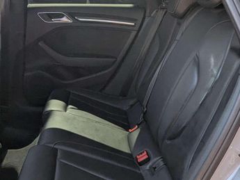 AUDI A3 2.5 RS 3 TFSI Quattro Semi-Auto 4WD 4dr