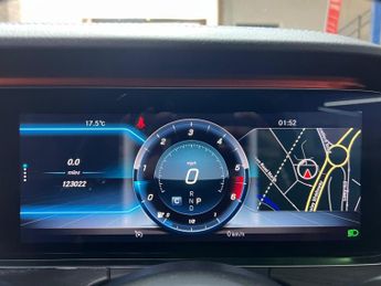 Mercedes-Benz E Class 2.9 E400d AMG Line (Premium Plus) G-Tronic+ 4MATIC Euro 6 (s/s) 