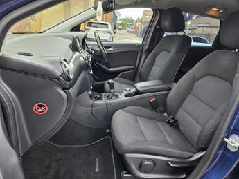 Mercedes-Benz B Class 1.6 B180 BlueEfficiency SE Euro 5 (s/s) 5dr