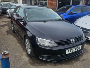 Volkswagen Jetta 1.6 TDI BlueMotion Tech S Euro 5 (s/s) 4dr