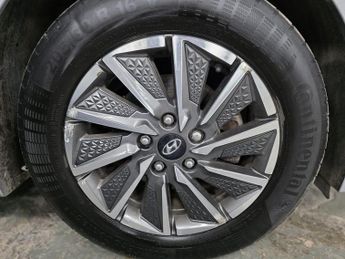 Hyundai IONIQ 38.3kWh Premium Auto 5dr