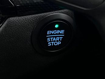 Ford Kuga 2.5 EcoBoost Duratec 14.4kWh ST-Line CVT Euro 6 (s/s) 5dr