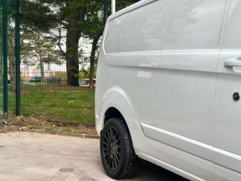 Ford Transit Custom 1.0 340 EcoBoost 13.6kWh Limited Auto L1 H1 Euro 6 5dr
