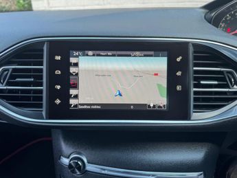 Peugeot 308 SW 1.2 PureTech GT Line EAT Euro 6 (s/s) 5dr