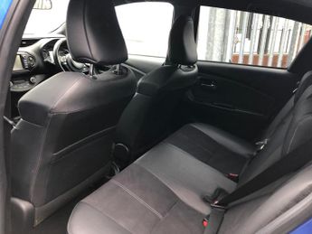 Toyota Yaris 1.5 VVT-h GR SPORT E-CVT Euro 6 (s/s) 5dr