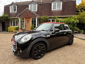 MINI Hatch 2.0 Cooper SD Auto 6Spd Euro 6 (s/s) 3dr