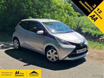 Toyota AYGO 1.0 VVT-i x-play Euro 6 5dr