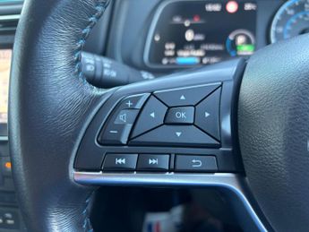 Nissan Leaf 40kWh Acenta Auto 5dr
