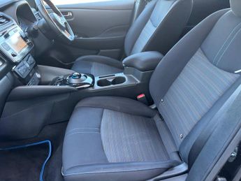 Nissan Leaf 40kWh Acenta Auto 5dr