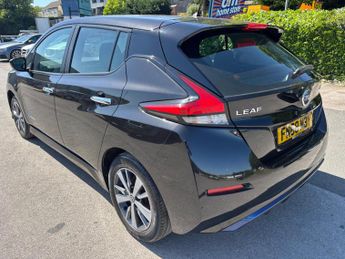 Nissan Leaf 40kWh Acenta Auto 5dr