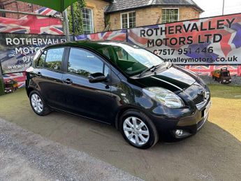 Toyota Yaris 1.33 Dual VVT-i T Spirit Euro 5 (s/s) 5dr