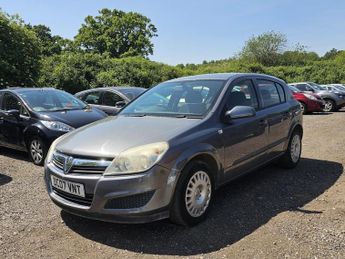 Vauxhall Astra 1.8i 16v Life 5dr