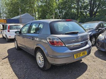 Vauxhall Astra 1.8i 16v Life 5dr